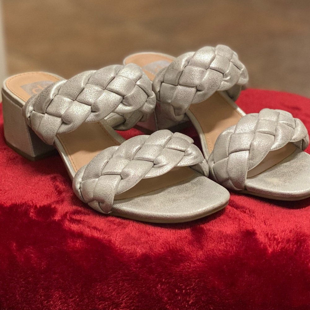 Dolce Vita Slides